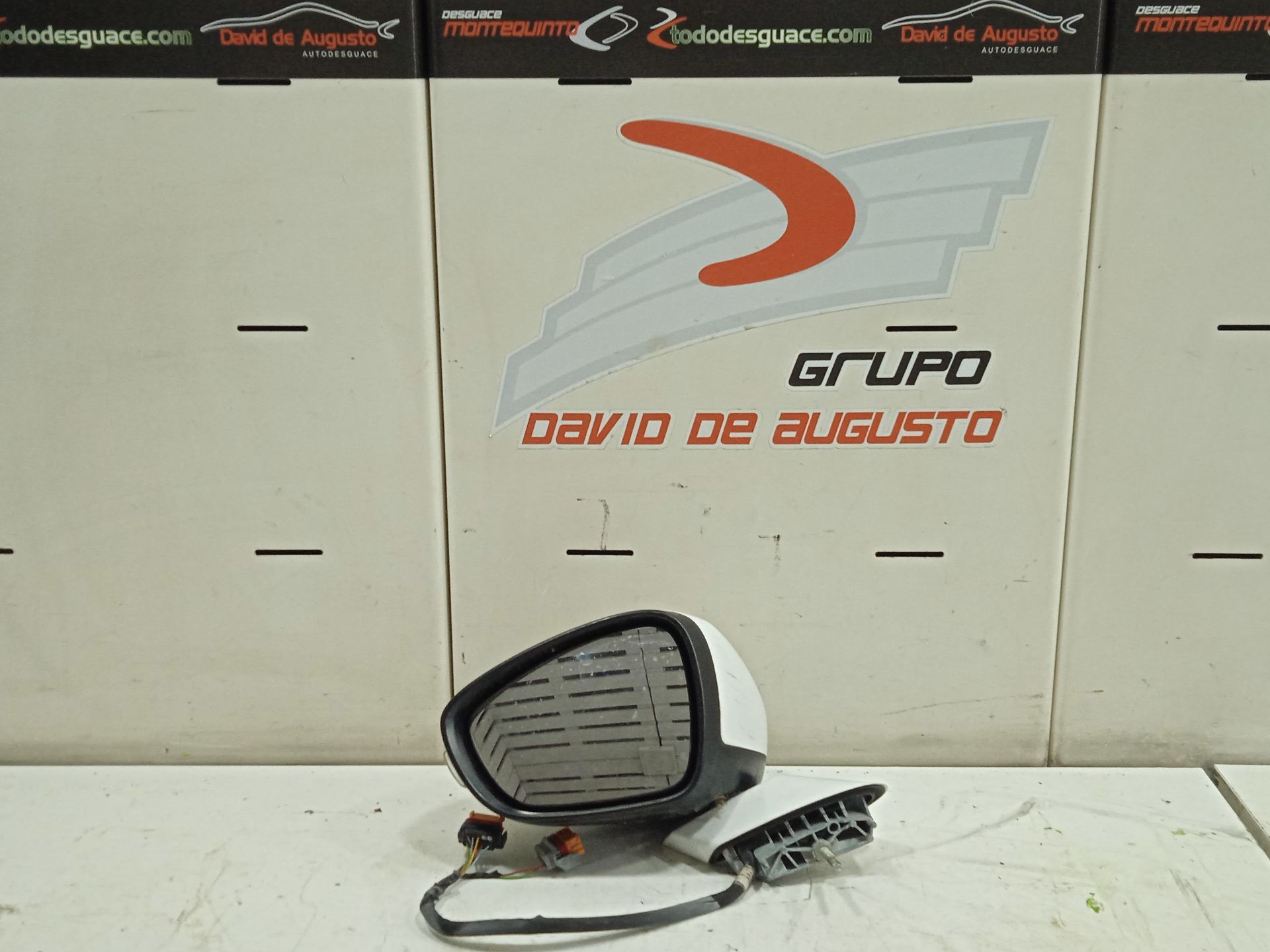 Retrovisor izquierdo peugeot 508 allure