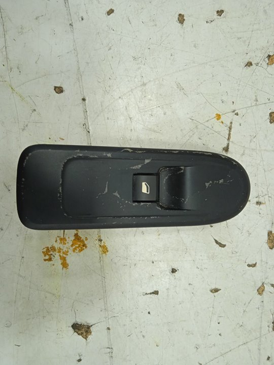 Mando elevalunas delantero derecho peugeot 508 allure