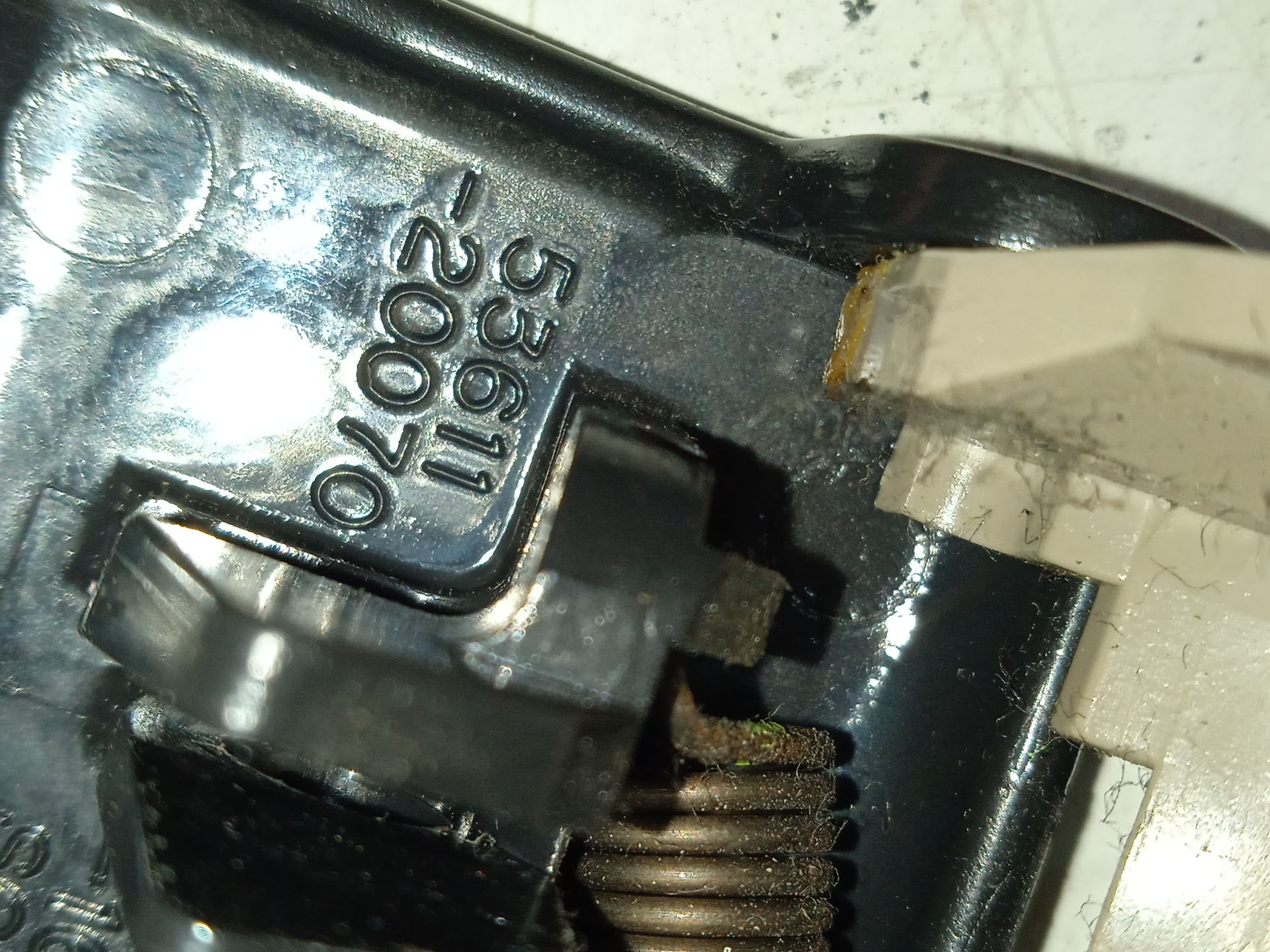 No identificado toyota prius (zvw30) 