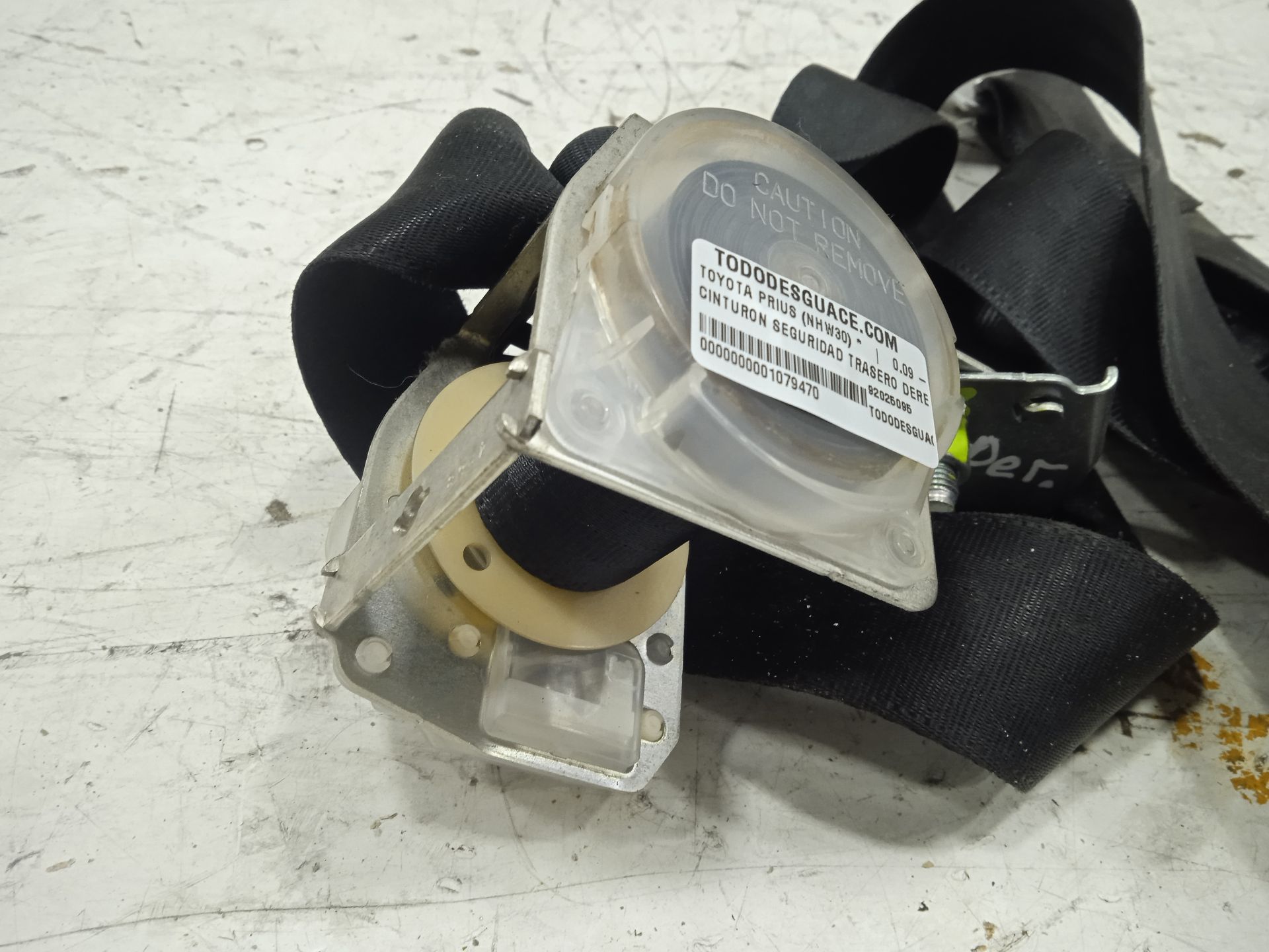 Cinturon seguridad trasero derecho toyota prius (zvw30) 