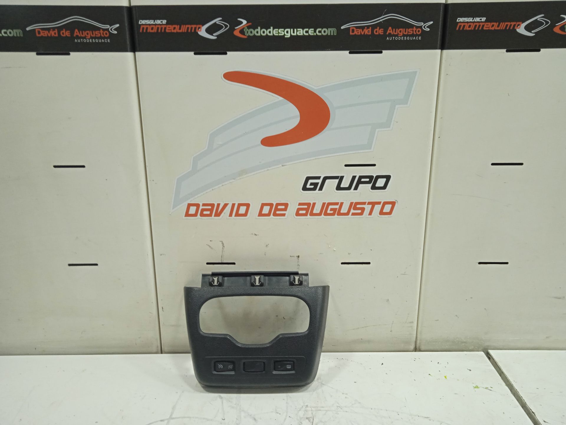 Moldura central calefaccion dacia lodgy comfort