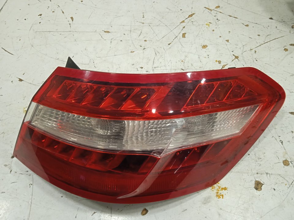 Piloto trasero derecho mercedes-benz clase e (bm 212) lim. 220 cdi blueefficiency (212.00