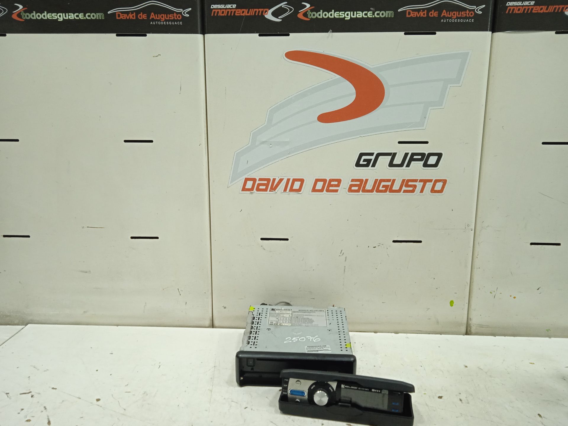 Sistema audio / radio cd volkswagen golf iv berlina (1j1)(10.1997) 25 aniversario