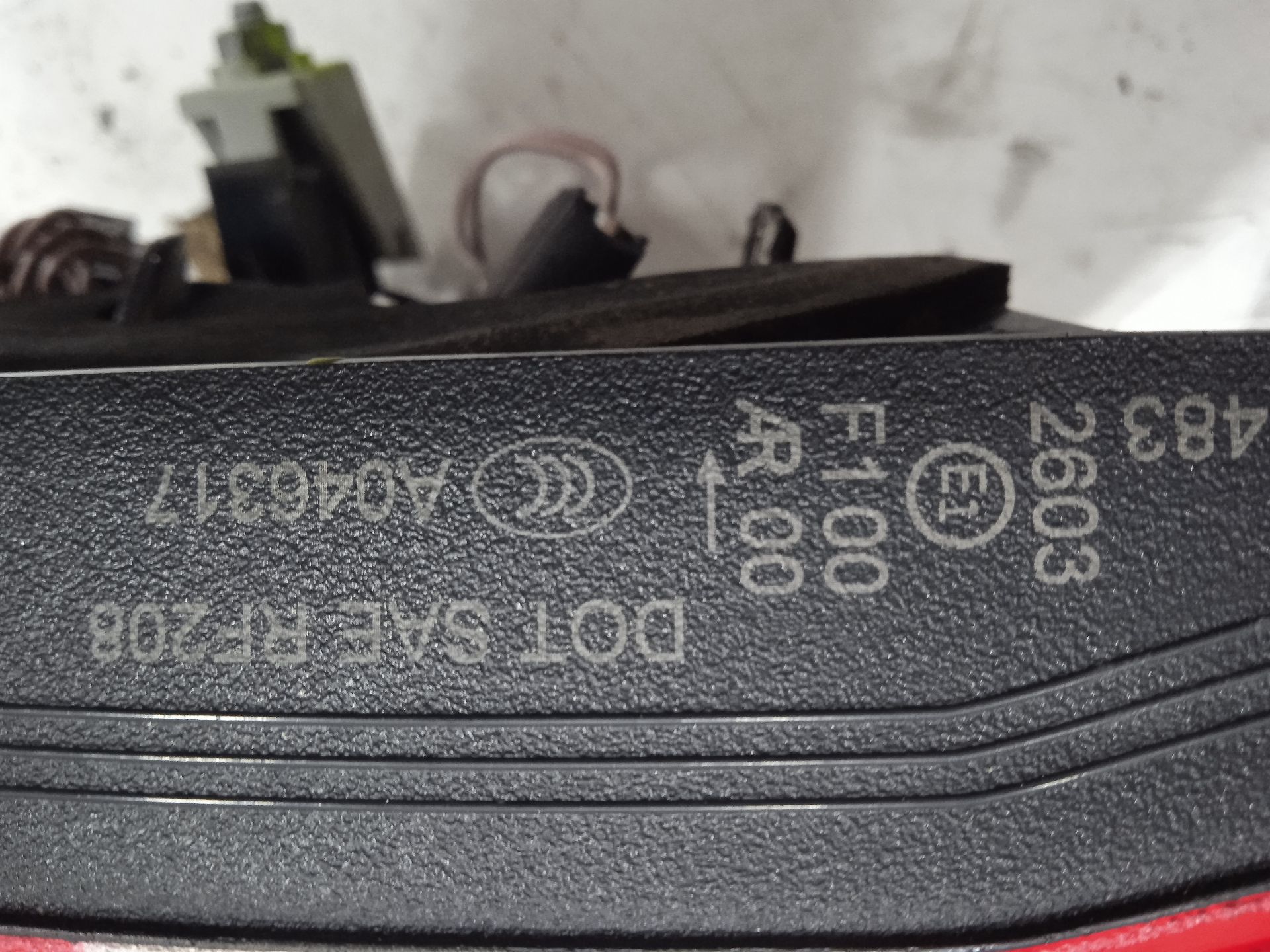 No identificado mercedes-benz clase e (bm 212) lim. 220 cdi blueefficiency (212.00