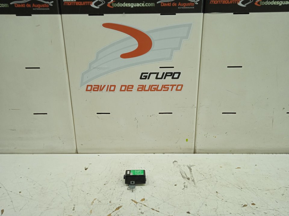 No identificado toyota prius (zvw30) 