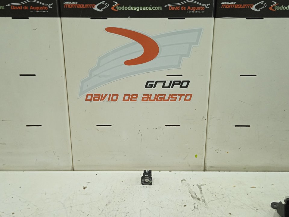 No identificado toyota prius (zvw30) 