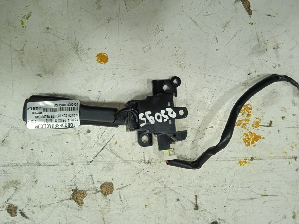 No identificado toyota prius (zvw30) 