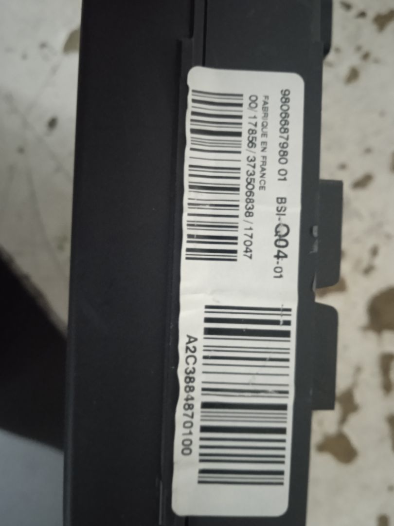 Caja reles / fusibles peugeot 508 allure