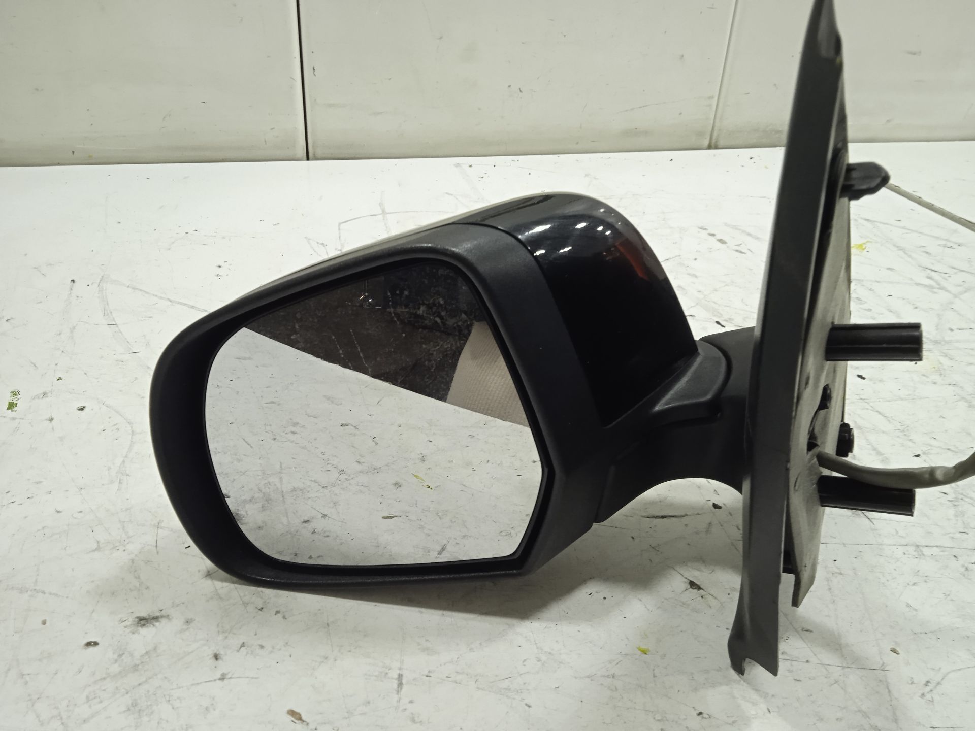 Retrovisor izquierdo dacia lodgy comfort
