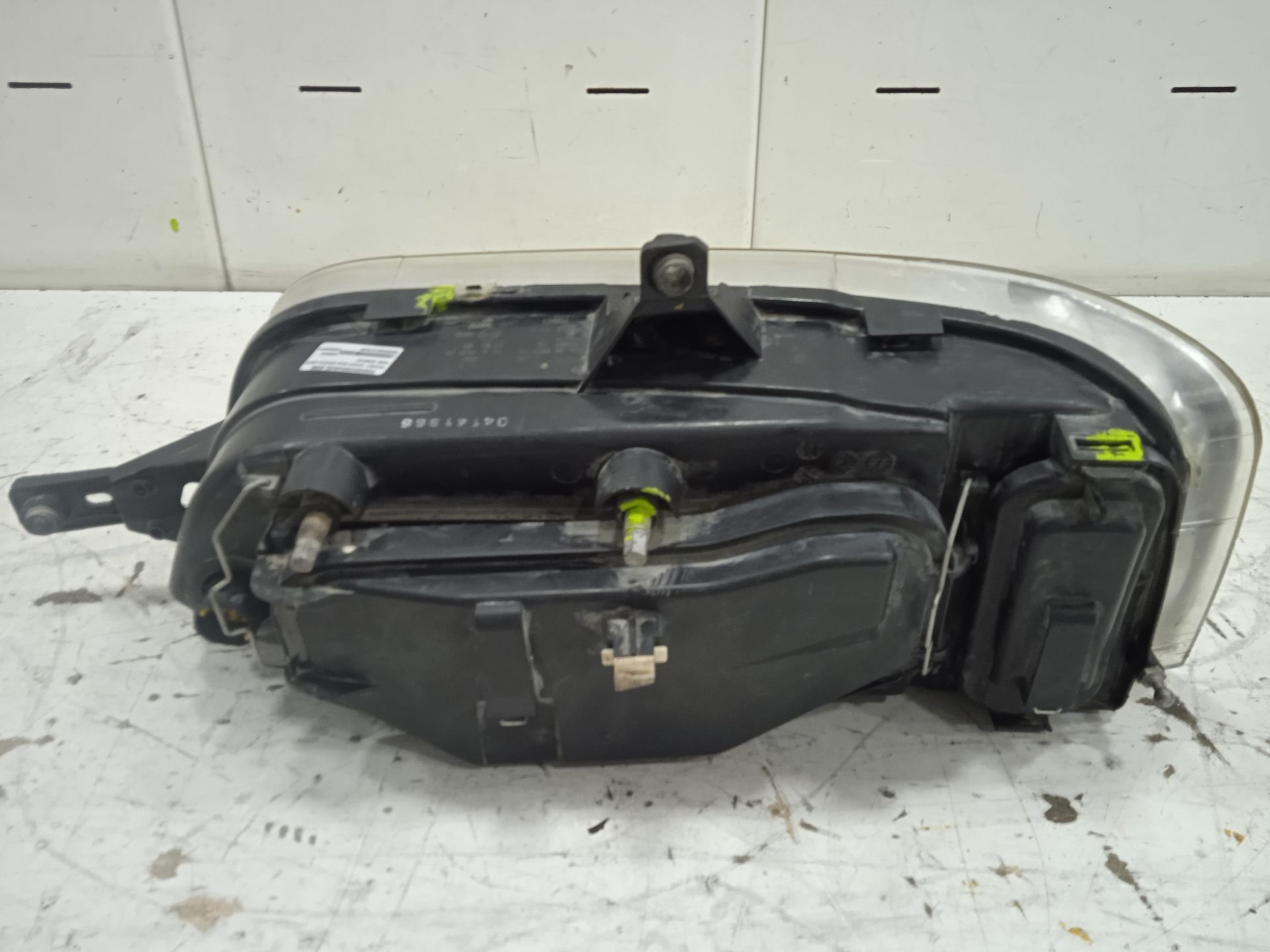 Faro derecho 330 m  td   (1400)