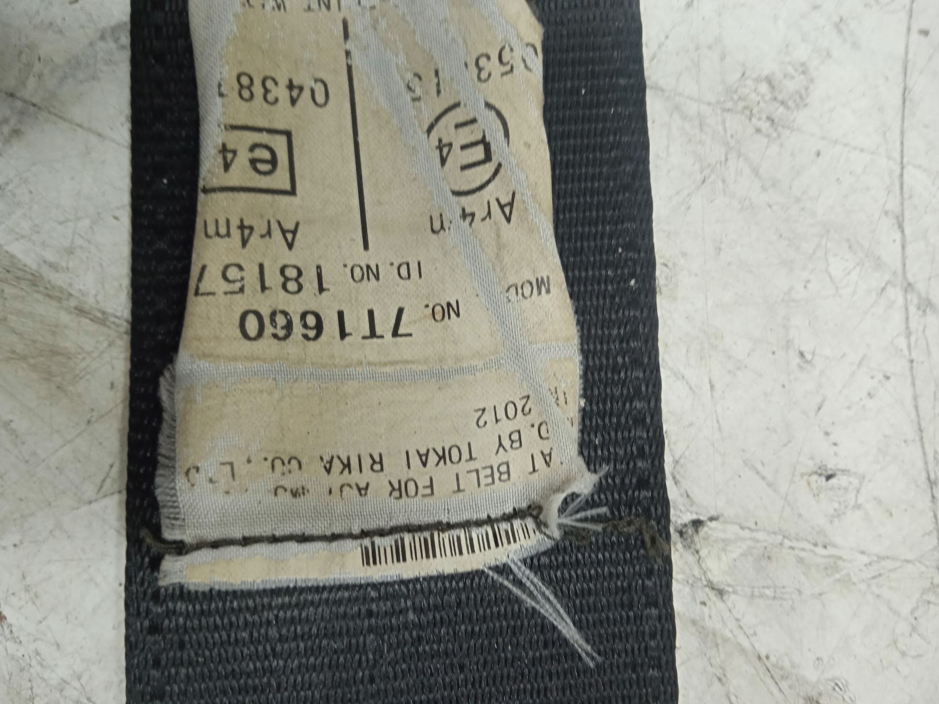 Cinturon seguridad trasero izquierdo toyota prius (zvw30) 