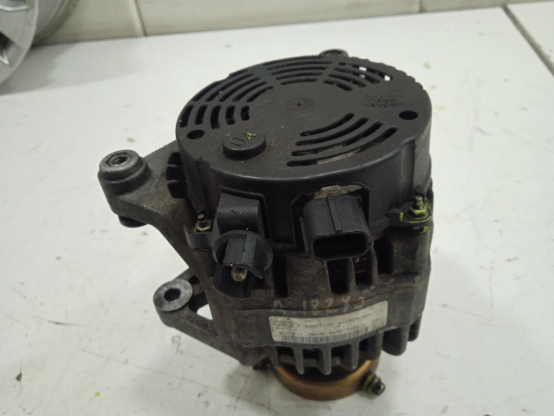 Alternador ford focus berlina (cak) ambiente