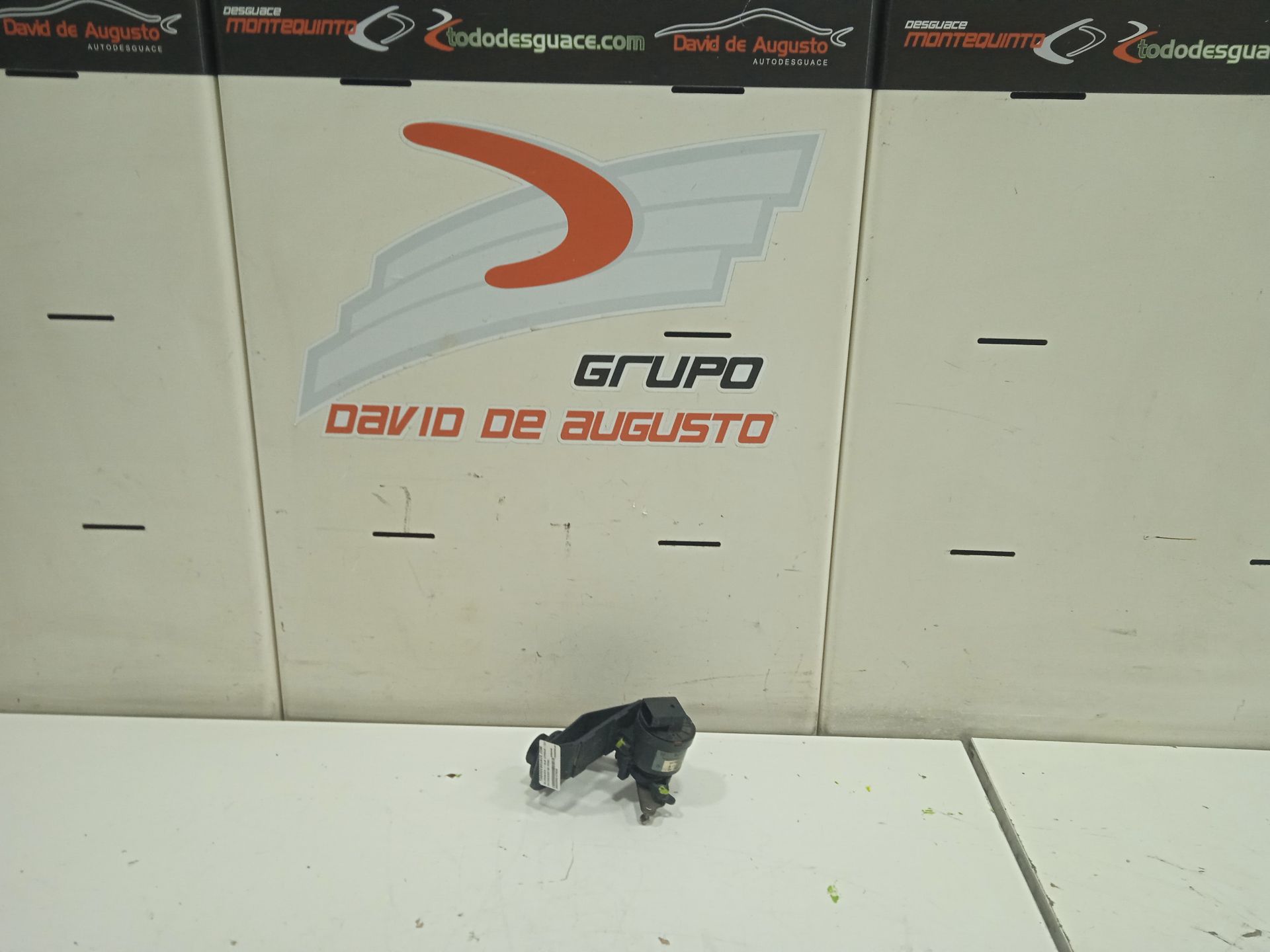 Potenciometro pedal lt  46  caja cerrada