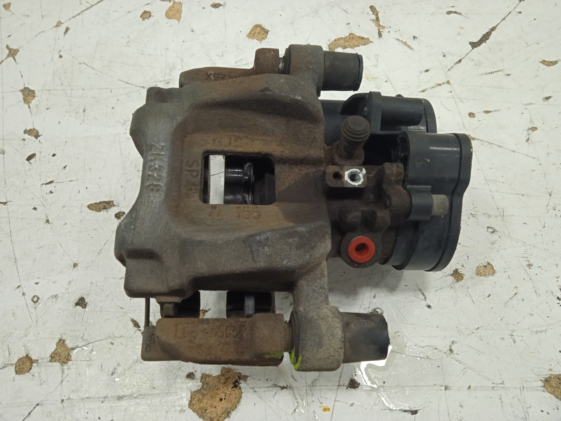Pinza de freno trasera izquierda land rover discovery sport se
