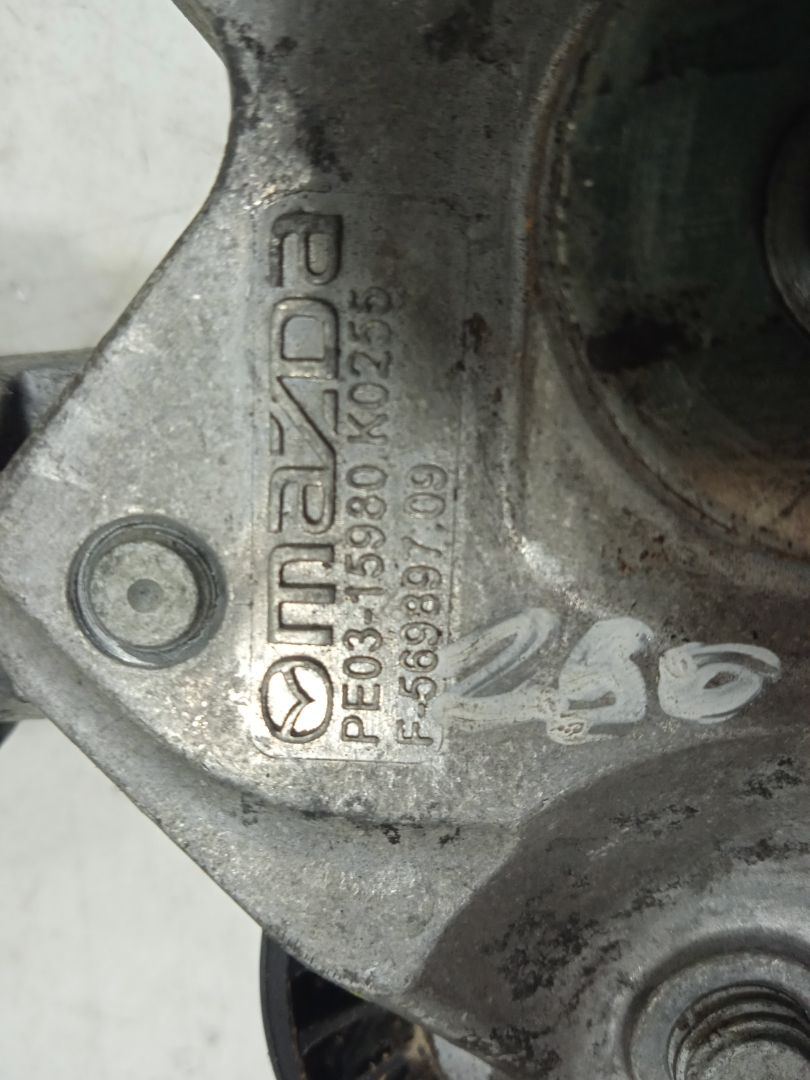 Tensor correa auxiliar   no identificado