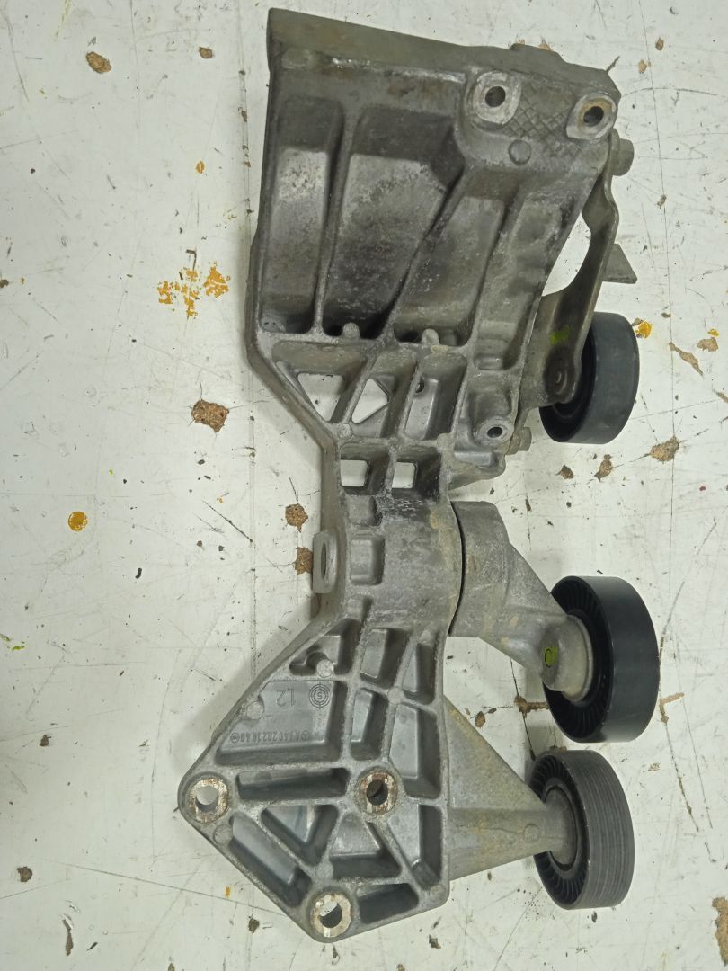 Soporte alternador mercedes-benz clase a (bm 169) a 160 cdi (169.306)