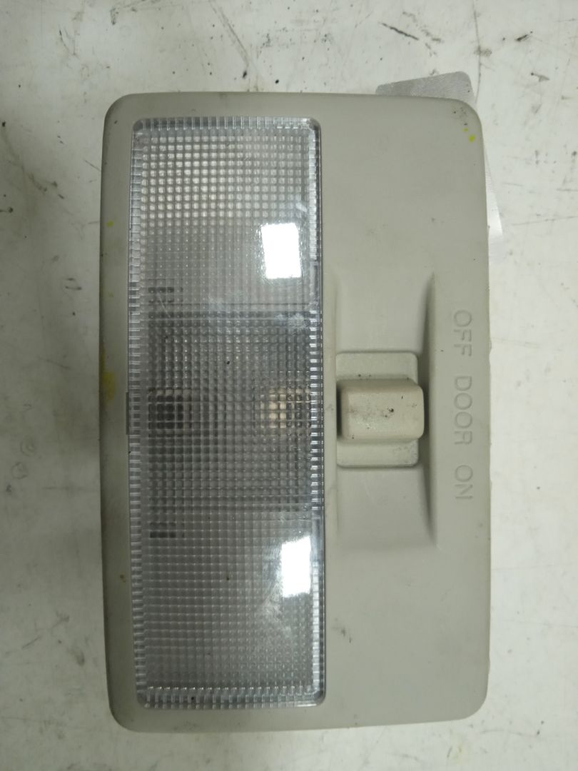 Luz interior audi q3 (8ug) attraction