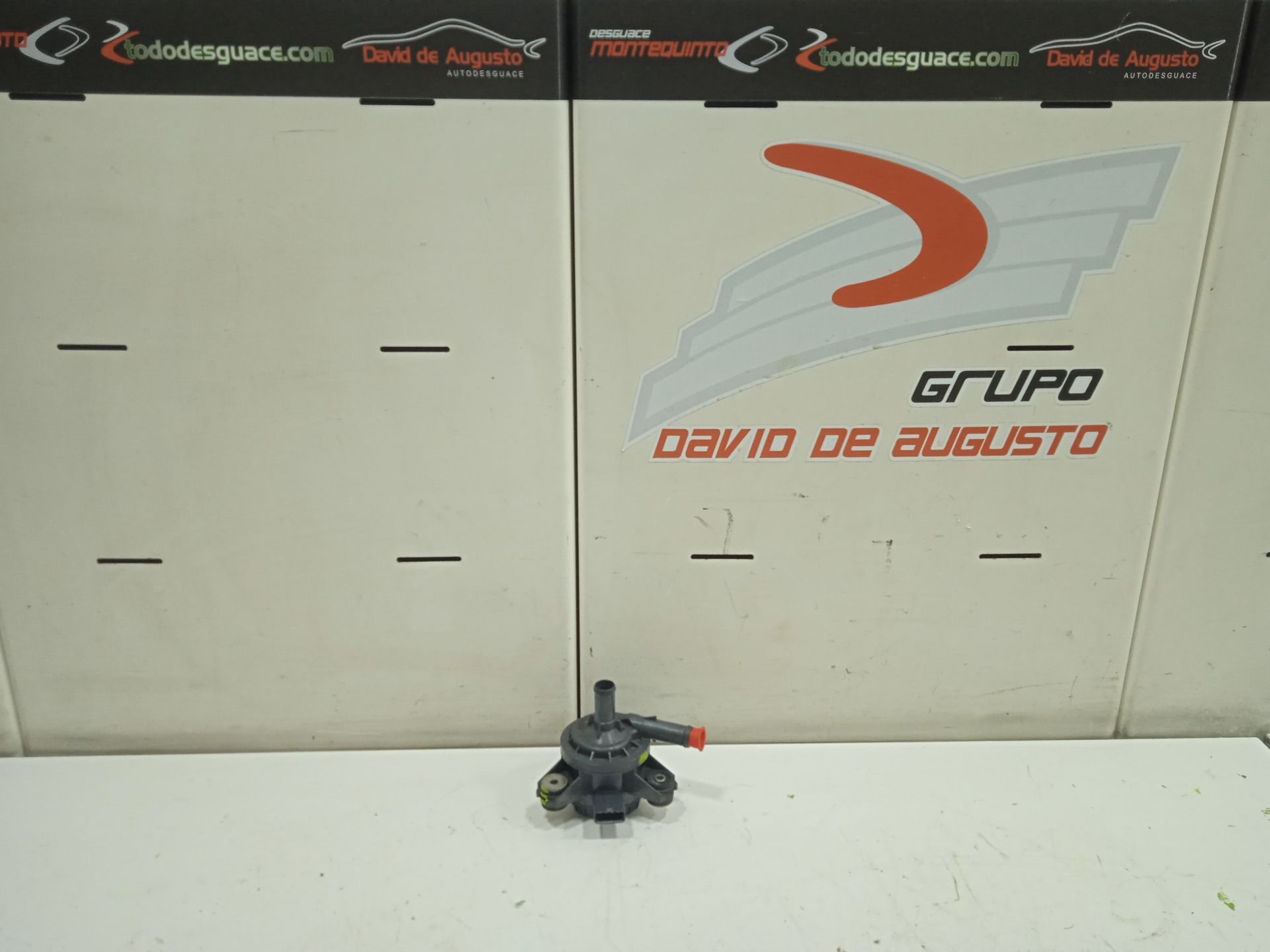 Bomba agua toyota auris (e18) active