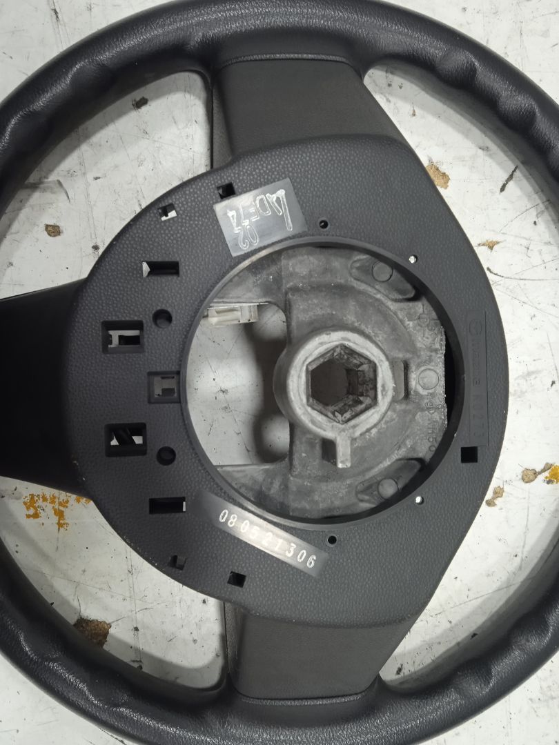 Volante mazda 2 berlina (de) 1.3 active + (5ptas.) (63kw)