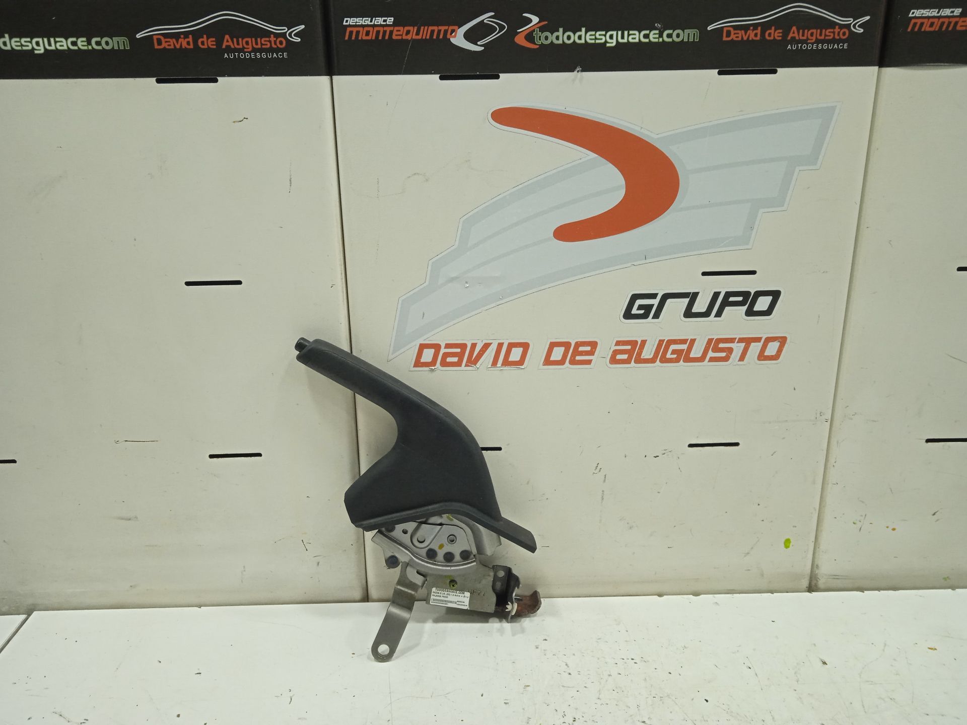 Palanca freno mazda 2 berlina (de) 1.3 active + (5ptas.) (63kw)