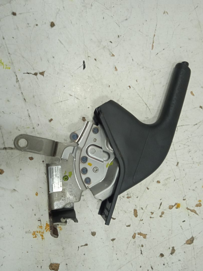 Palanca freno mazda 2 berlina (de) 1.3 active + (5ptas.) (63kw)