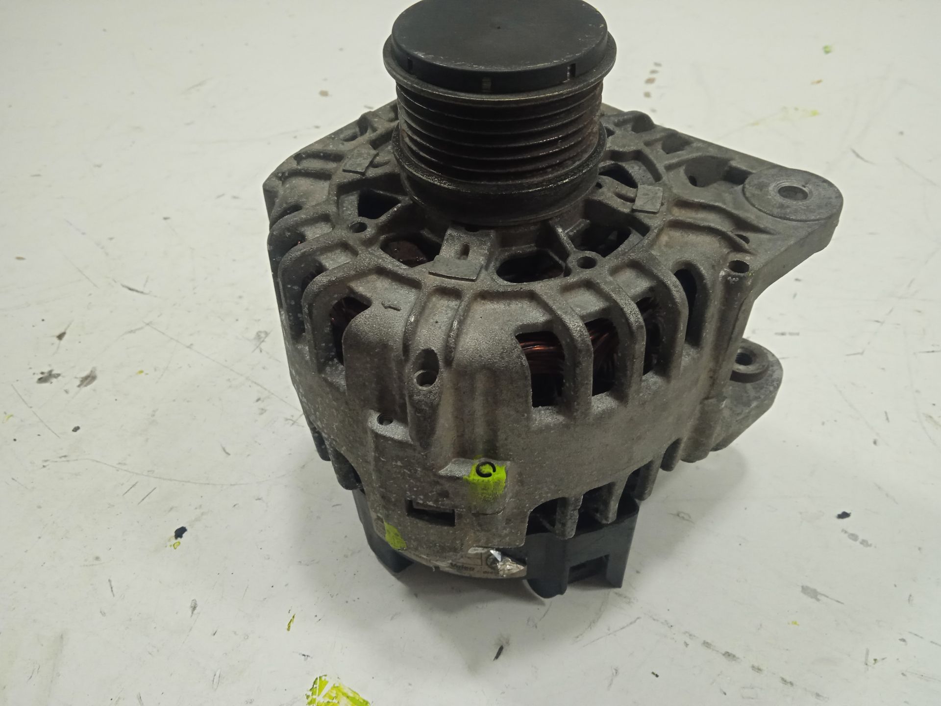 Alternador lt  46  caja cerrada