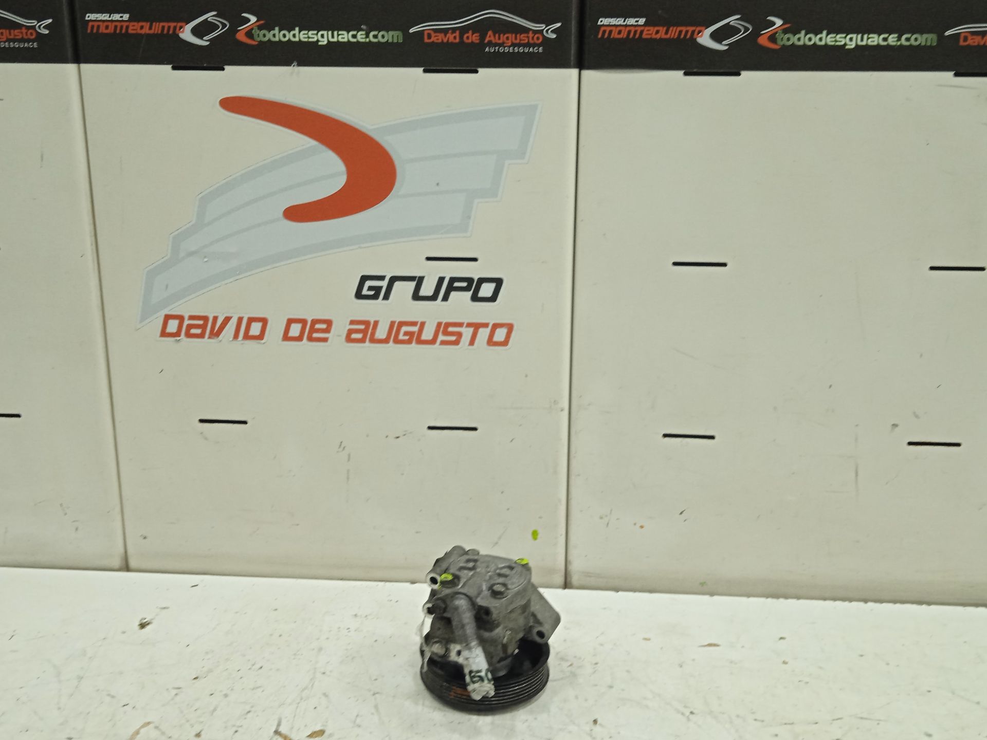 Bomba direccion ford mondeo berlina (ca2) ghia