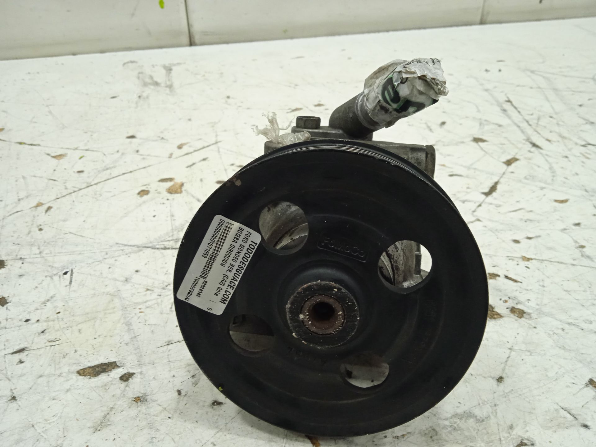 Bomba direccion ford mondeo berlina (ca2) ghia