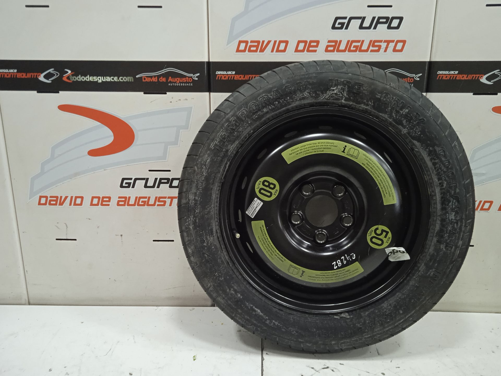Rueda de repuesto mercedes-benz clase a (bm 169) 