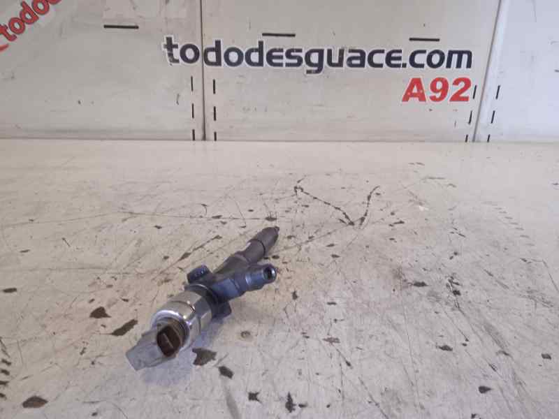 Inyector nissan almera (n16e) acenta
