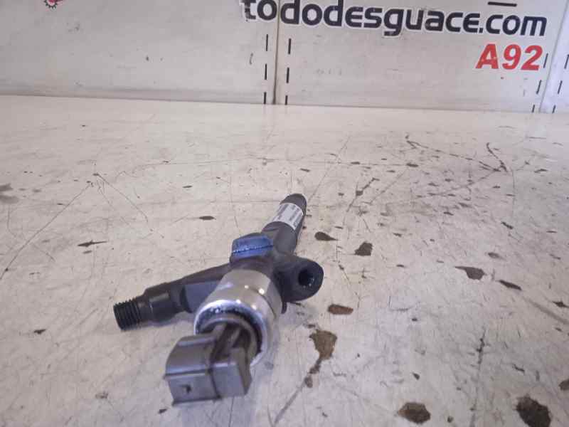 Inyector nissan almera (n16e) acenta