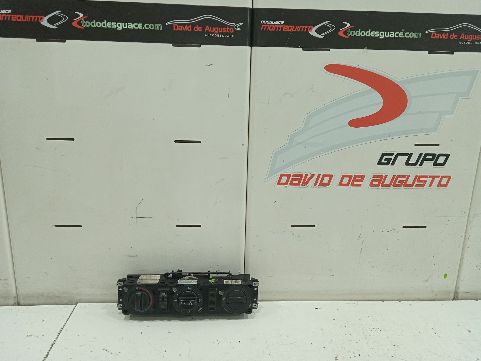 Mando calefaccion / aire acondicionado 108 cdi     (638.094)