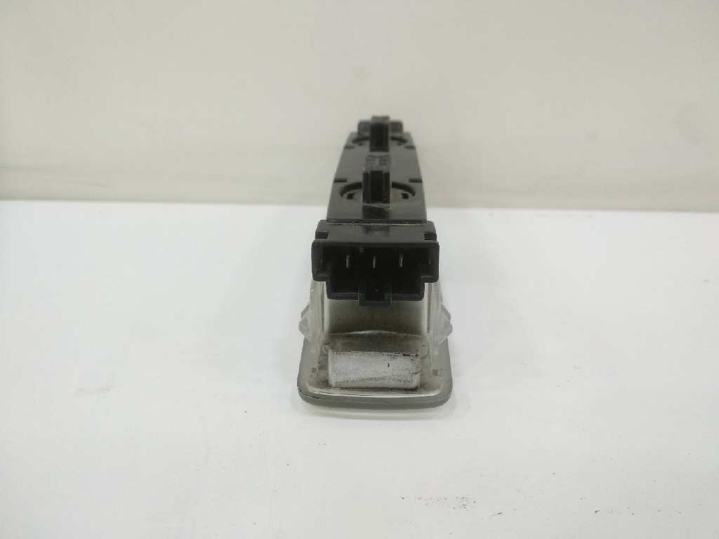  luz interior   volvo fh xxx fsa 6x2 low largo (lh1 o l2h1) 12.8 diesel