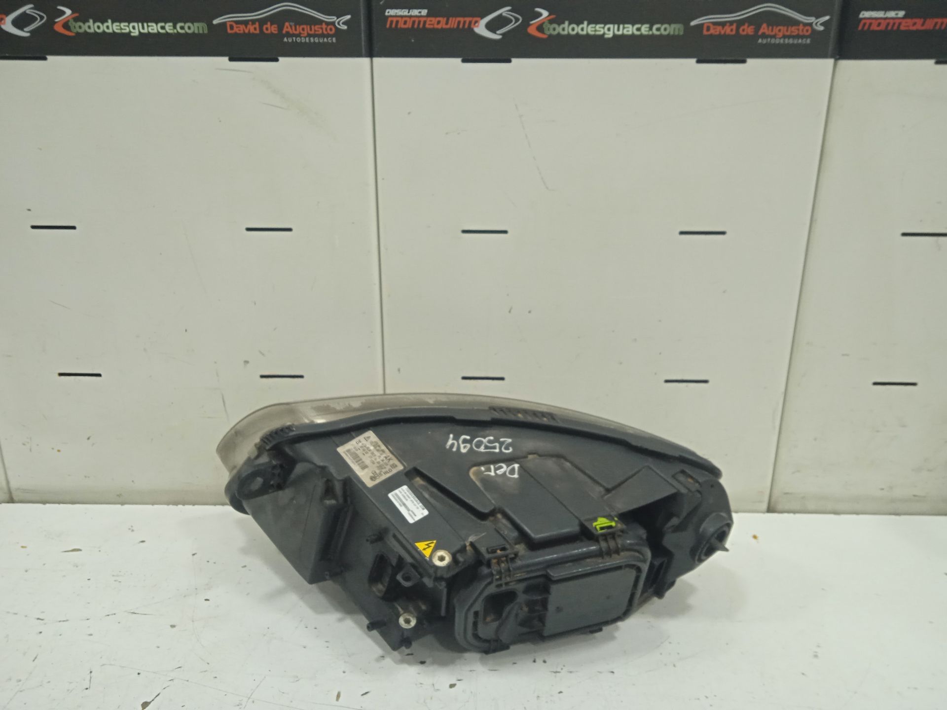 Faro derecho audi a6 avant (4f5) 2.0 tdi