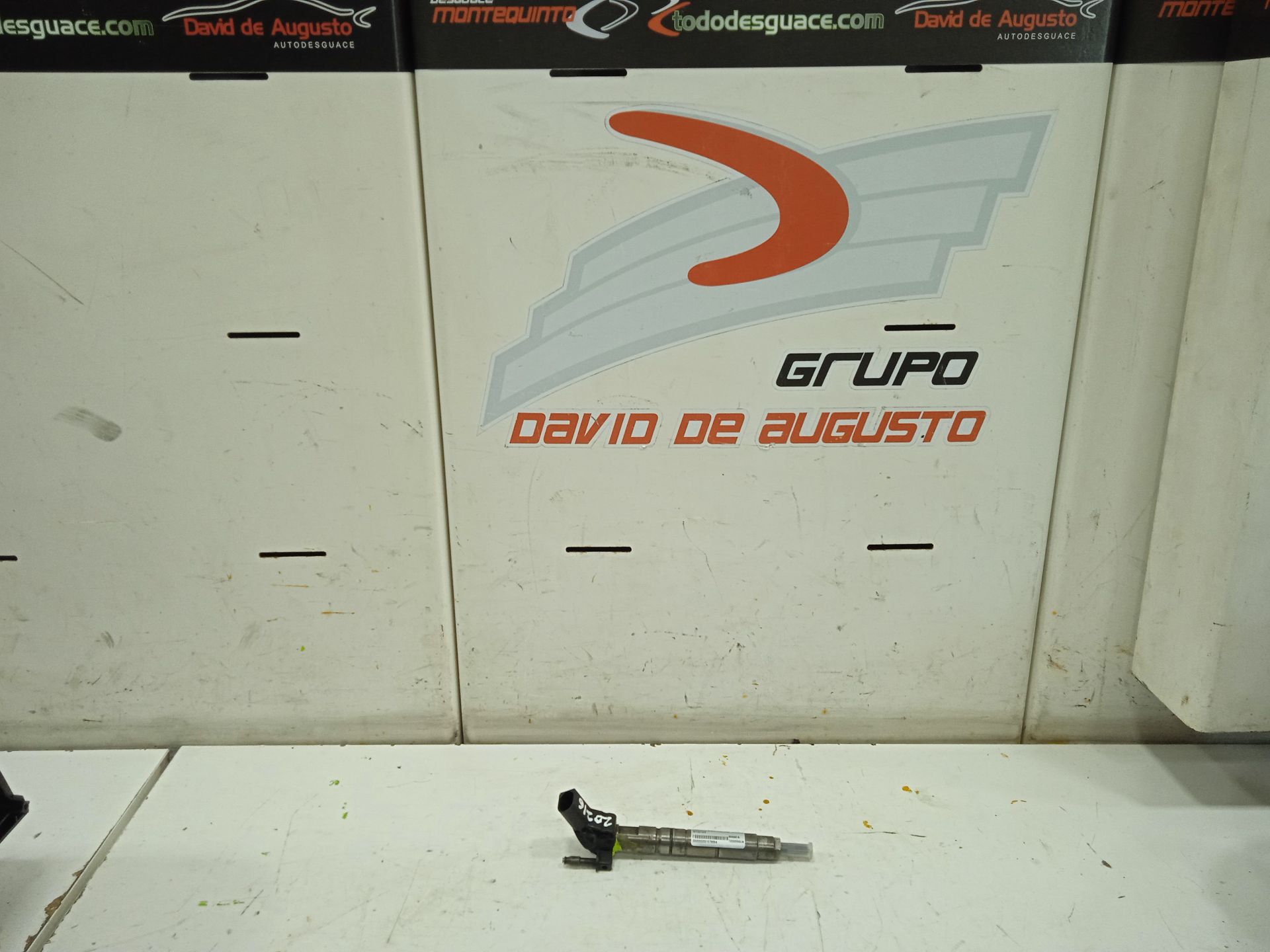 Inyector 318319 cdi (906.6316336356