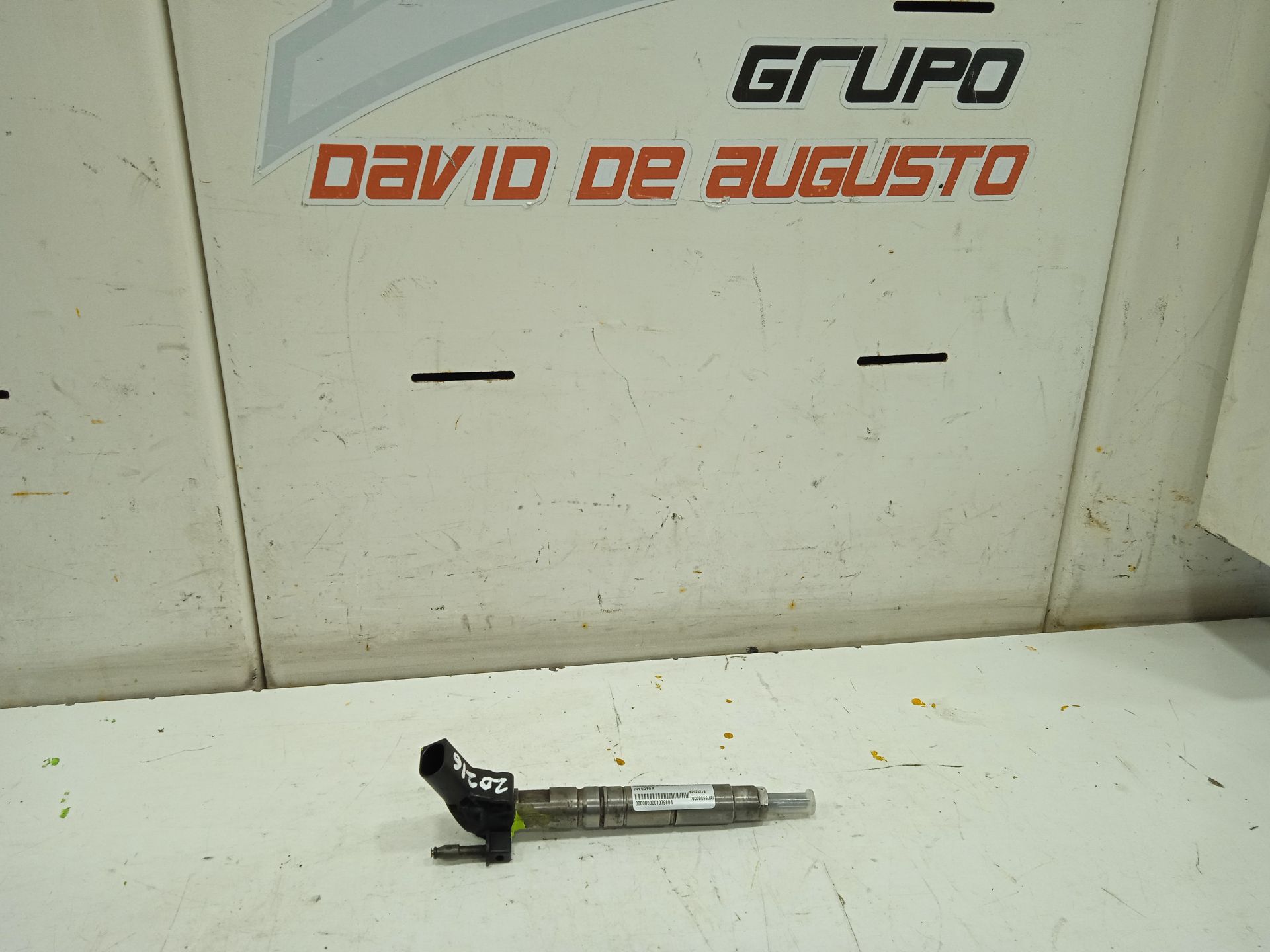 Inyector 318319 cdi (906.6316336356