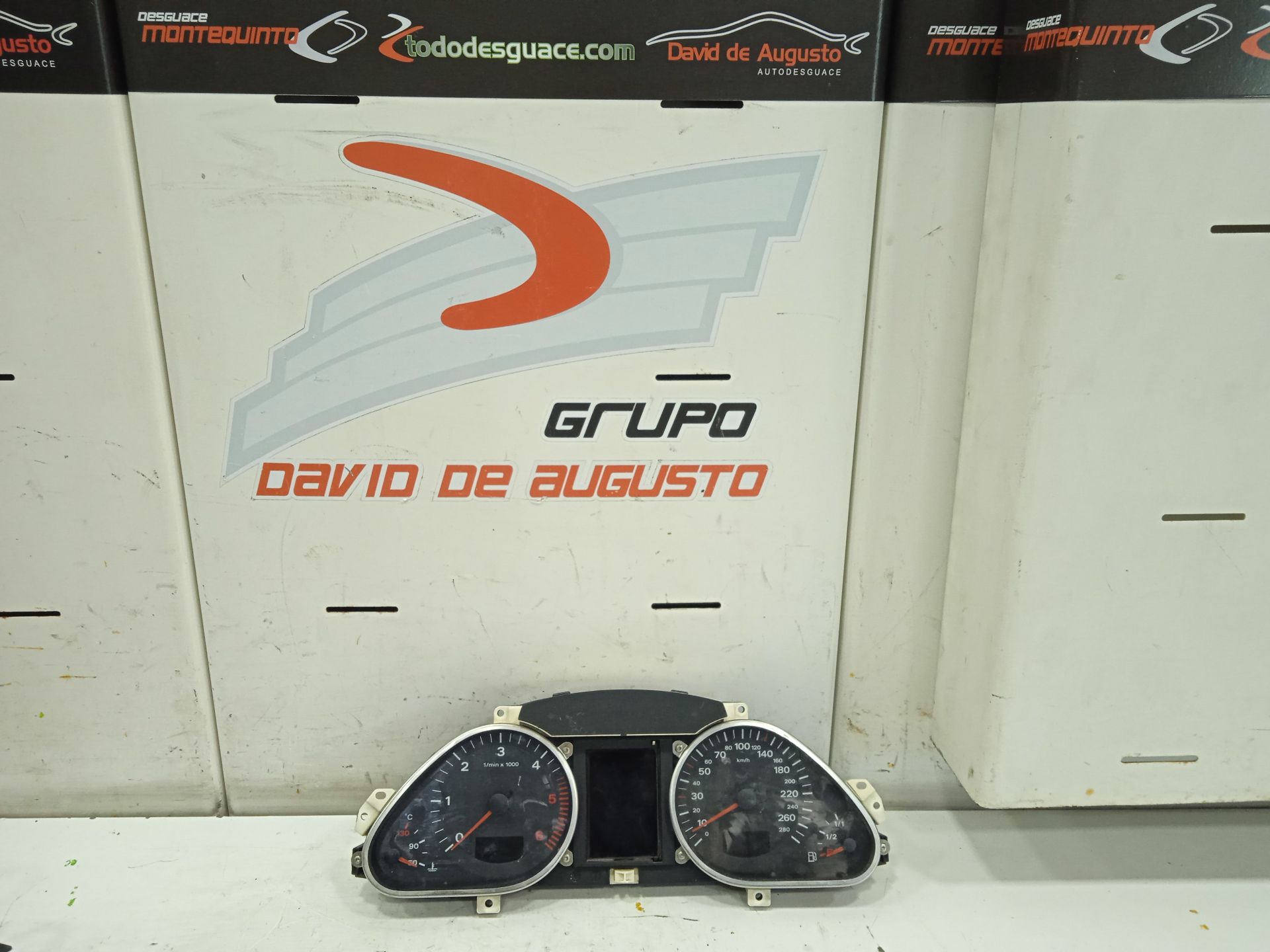 Cuadro instrumentos audi a6 avant (4f5) 2.0 tdi