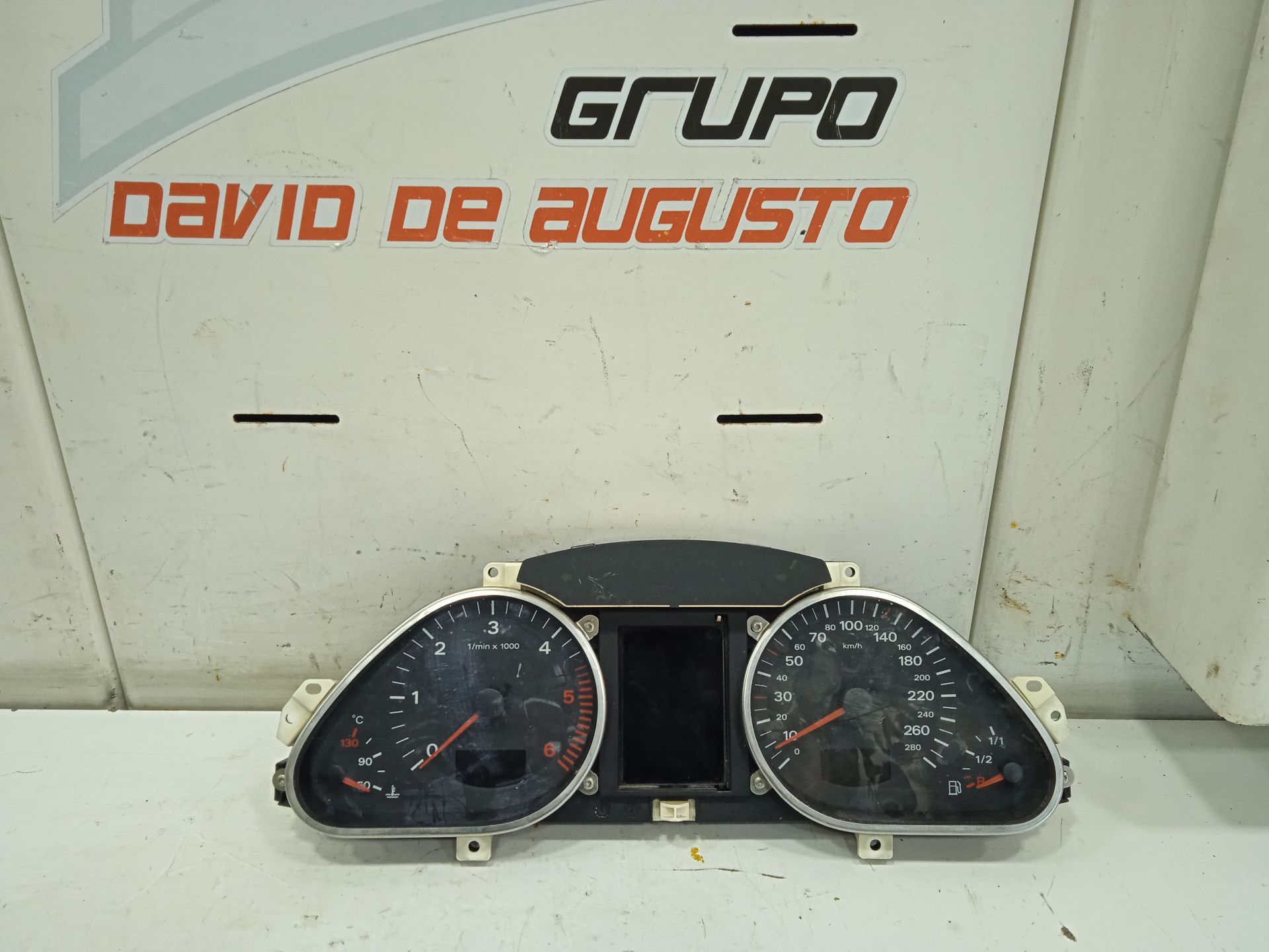Cuadro instrumentos audi a6 avant (4f5) 2.0 tdi