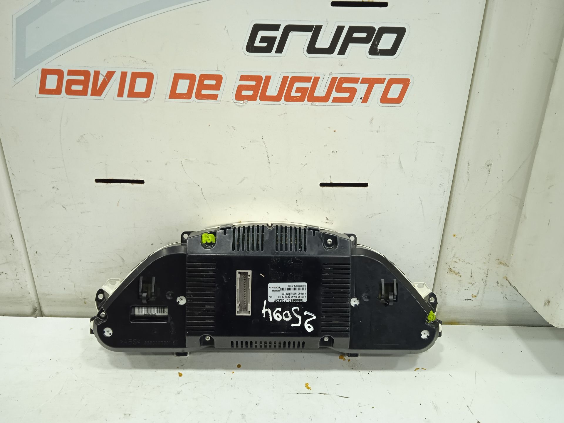 Cuadro instrumentos audi a6 avant (4f5) 2.0 tdi