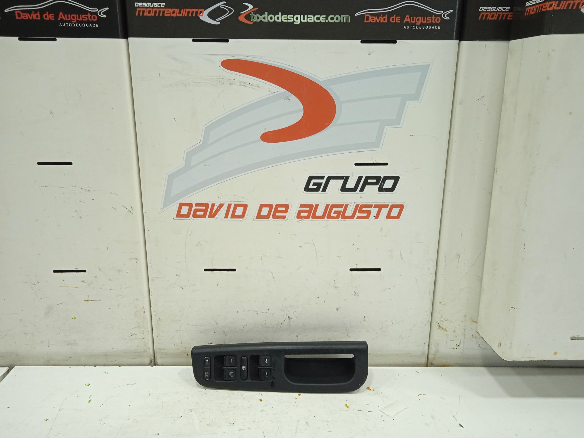 Mando elevalunas delantero izquierdo volkswagen passat berlina (3b3) edition
