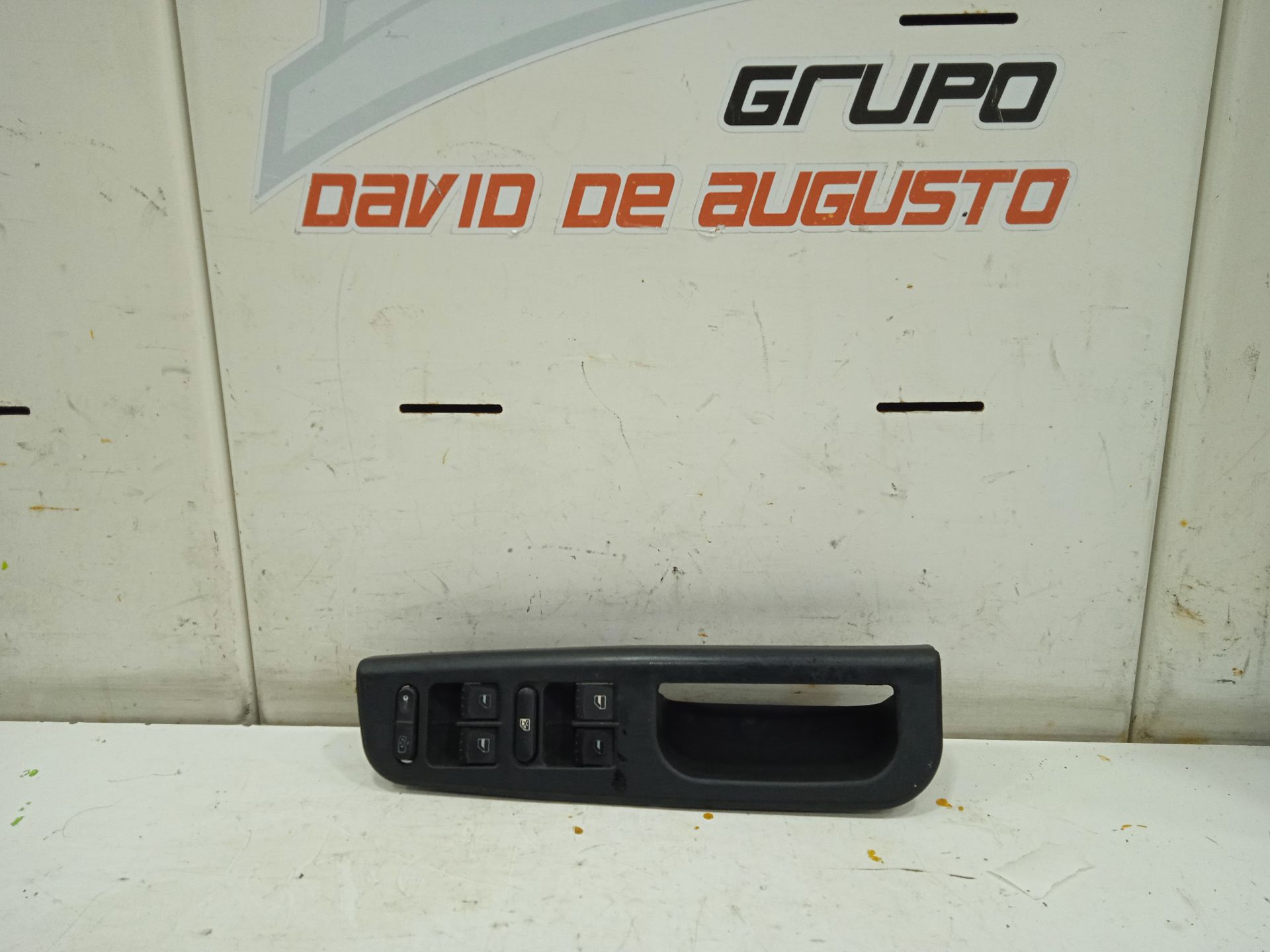 Mando elevalunas delantero izquierdo volkswagen passat berlina (3b3) edition
