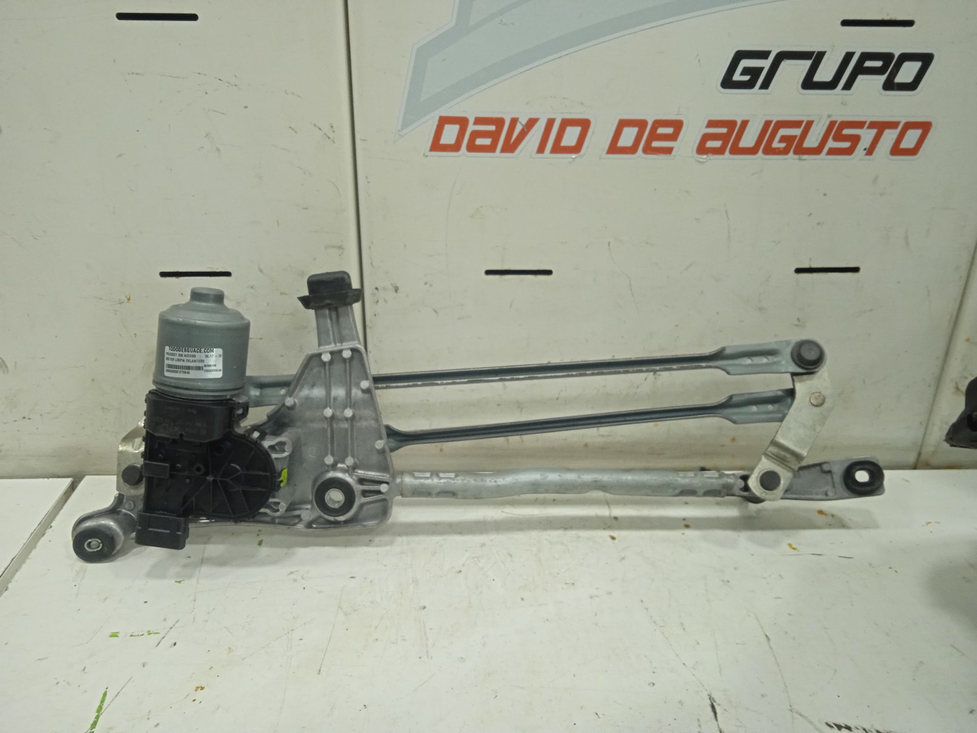 Motor limpia delantero   no identificado