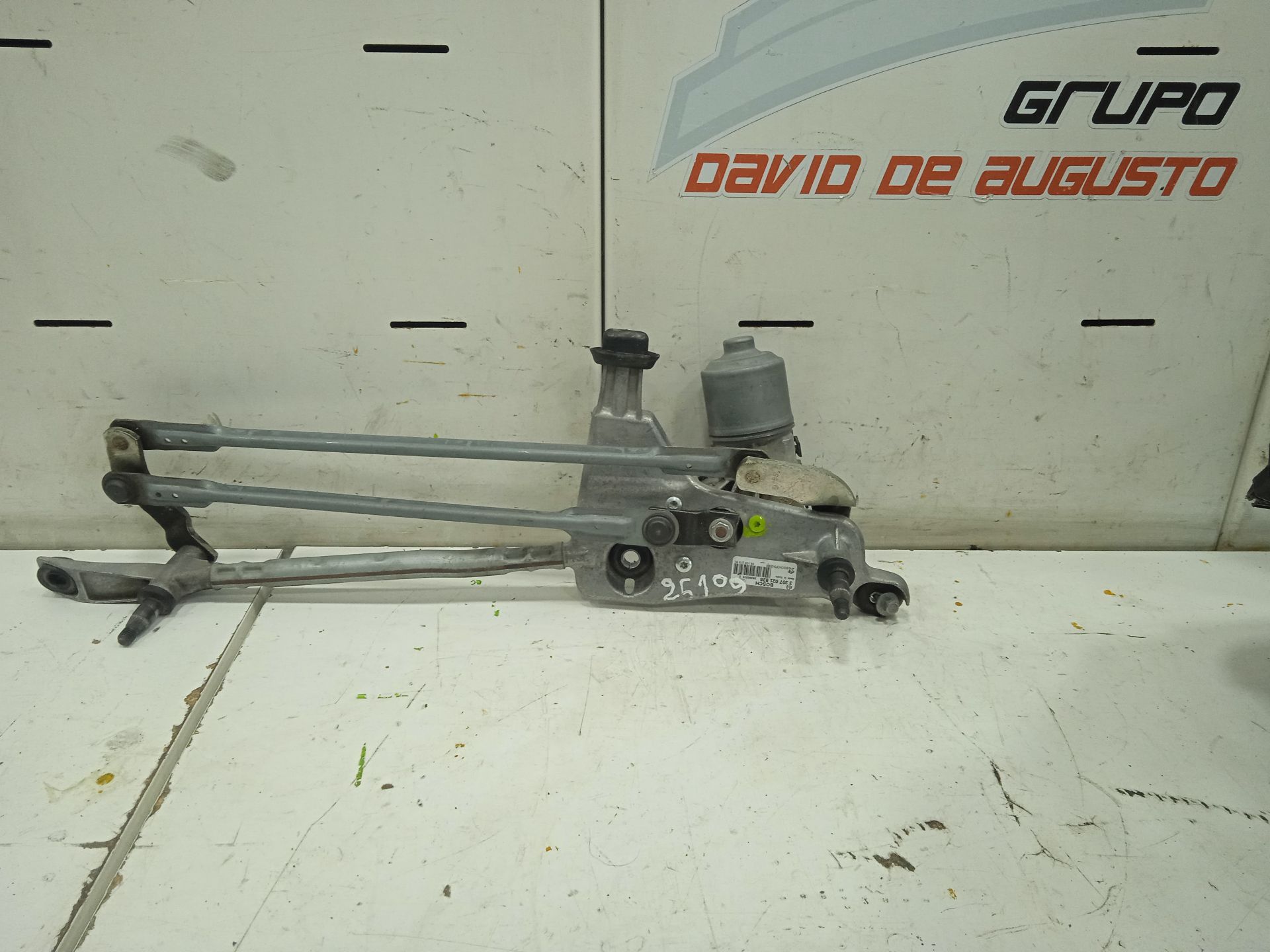 Motor limpia delantero   no identificado