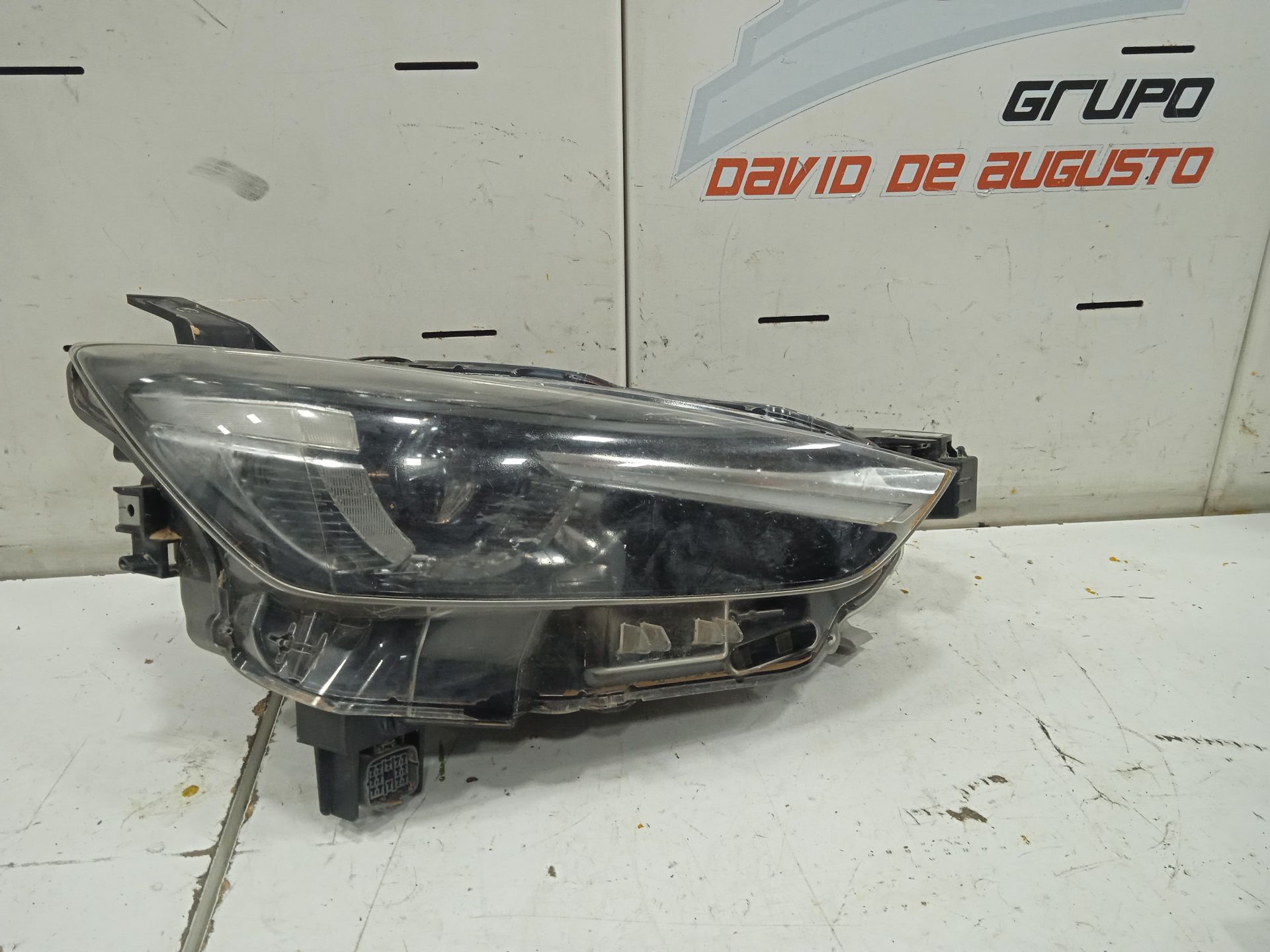 Faro derecho mazda cx-3 (dk) evolution