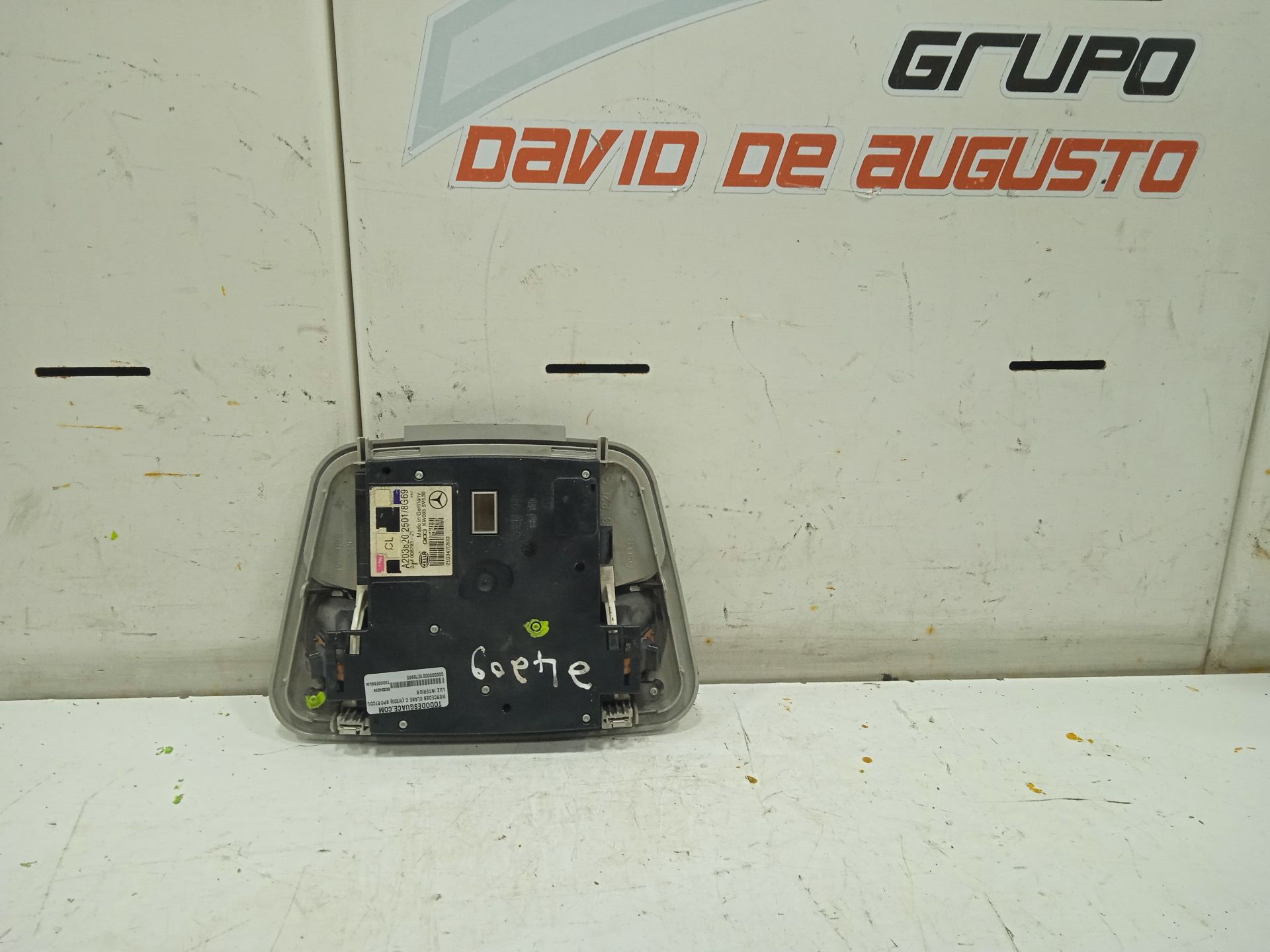 Luz interior mercedes-benz clase c (bm 203) sportcoupe c 180 compressor indianapolis 