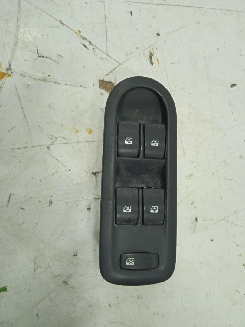 Mando elevalunas delantero izquierdo   no identificado