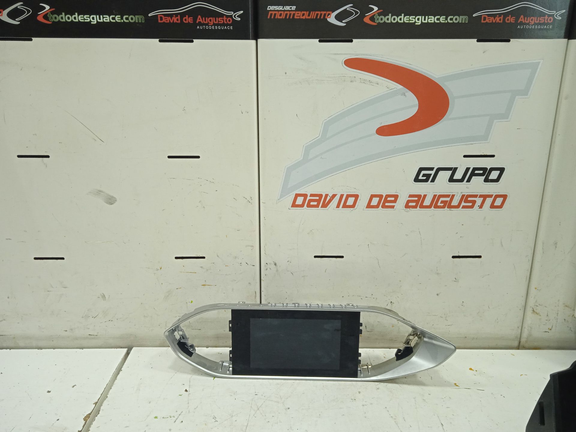 Sistema audio / radio cd   no identificado