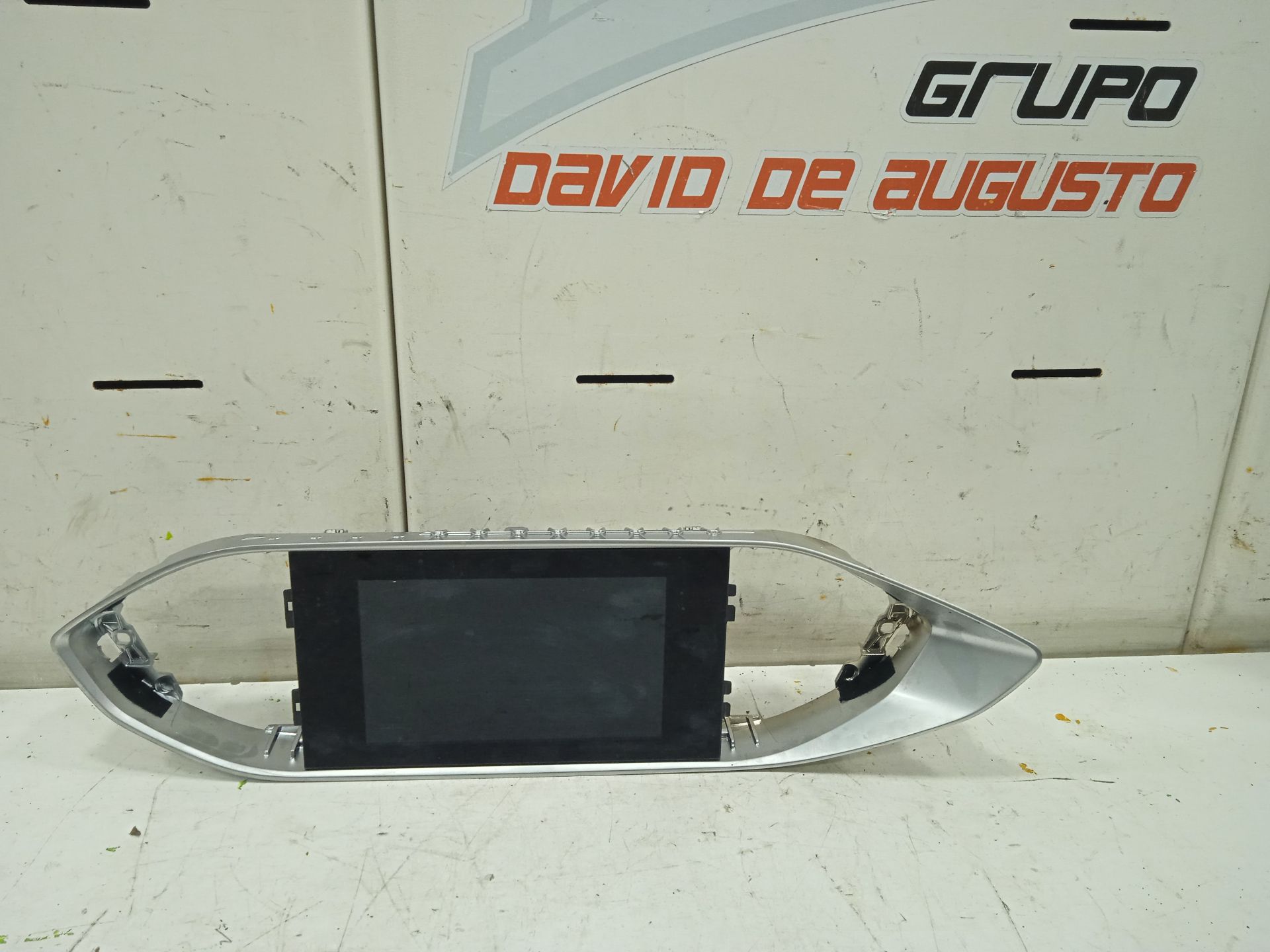 Sistema audio / radio cd   no identificado