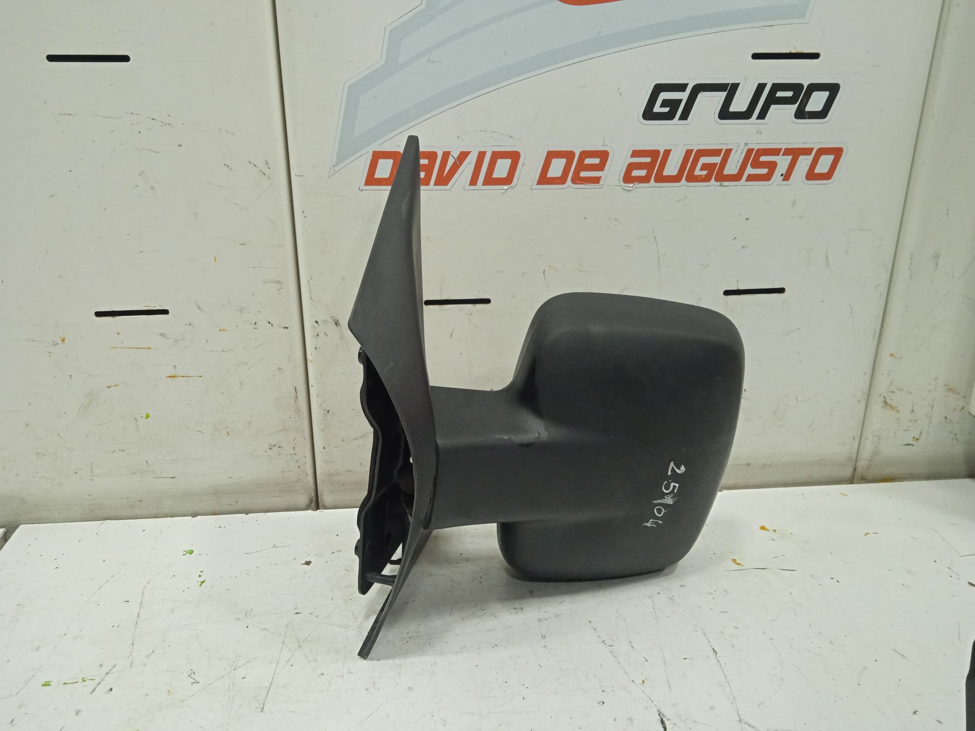 Retrovisor izquierdo 108 cdi     (638.094)