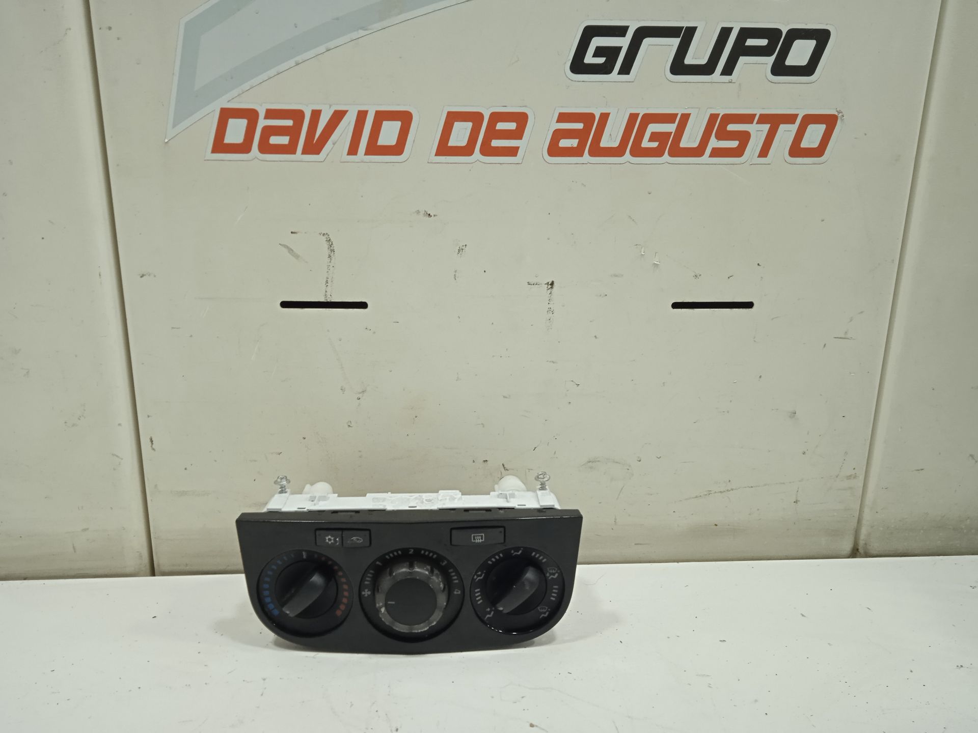 Mando calefaccion / aire acondicionado   no identificado